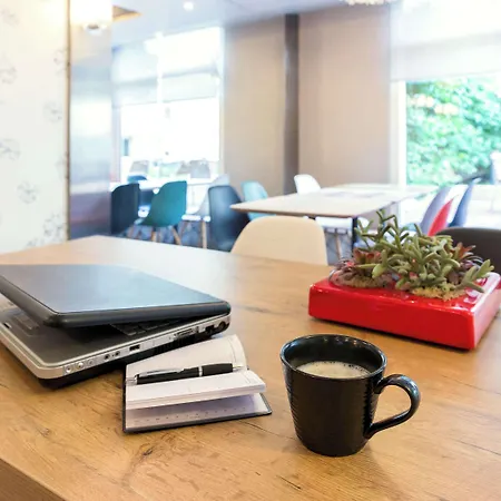 イビス パリ パルク デ エクスポジシオン ホテル ヴァンヴ